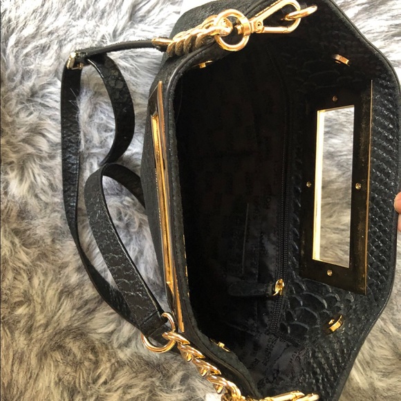 Black and Gold Snake print bag. - Picture 3 of 4